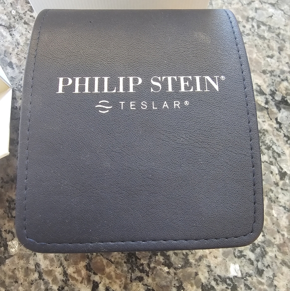 Authentic Philip Stein Teslar stainless steel watch - Picture 3 of 6